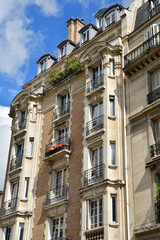 Fototapeta na wymiar Paris; France - july 8 2021 : the Passy street