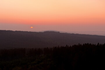 Sonnenaufgang auf dem Waldstein im Fichtelgebirge