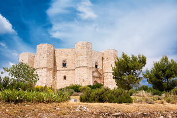 Fototapeta na wymiar Castel del Monte of Frederick II of Swabia in Puglia without anyone