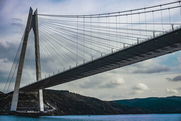 Obraz premium IStanbul Yavuz Sultan selim Bridge, underpassed