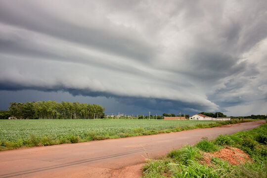 Shel Cloud over the road