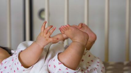 赤ちゃんの仕草