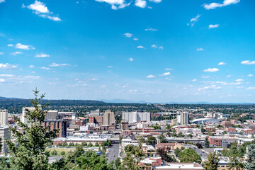 Fototapeta na wymiar Spokane washington city skyline and streets