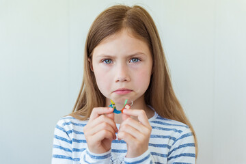 Dental plate. Helps equalize the growing teeth and correct bite, develop mouth breathing habit....