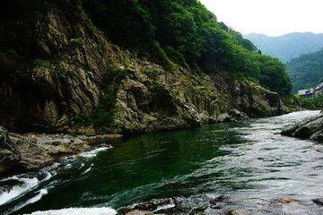 Yoshino River Flow and Oboke and Koboke Gorges in Tokushima, Japan - 日本 徳島県 吉野川 粗谷 大歩危 小歩危