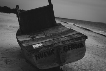 shipwreck boat on shore 