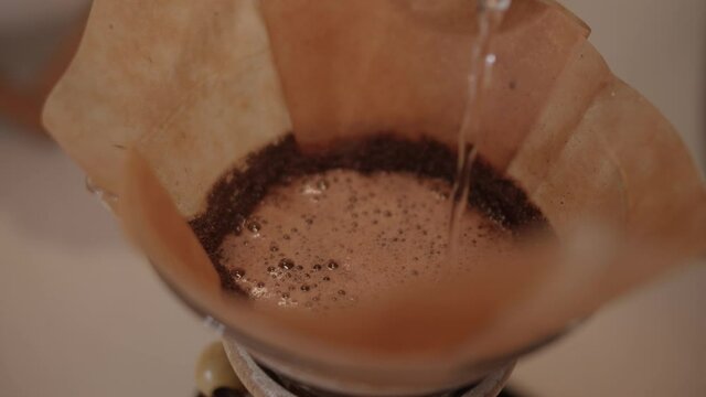 Chemex method for filtered coffee