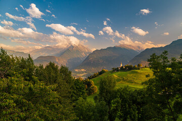 Fototapeta na wymiar Summer sunset in the mountains of Valle d'Aosta