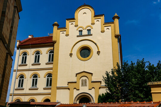 ehemalige jüdische synagoge im böhmischen slany