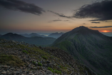 Obraz premium Sunset over Bidean Nam Bian mountain in Glencoe, Highlands, Scotland.
