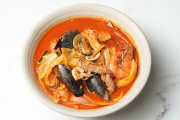 Korean seafood soup
