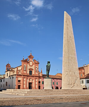 Lugo, Ravenna, Emilia Romagna, Italy: view of the statue of the Italian top fighter ace of World War I Francesco Baracca with the 27m high airplane wing
