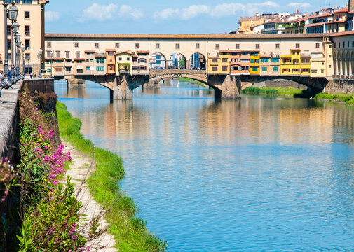 Ponte Vecchio, Arno River, Florence, UNESCO World Heritage Site, Tuscany, Italy