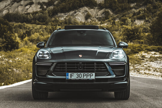 Porsche Macan Turbo front end, grill, headlights and wheel details