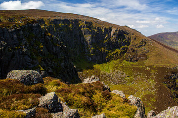 The cliffs of the Comeragh plateau