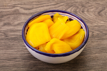 Canned Jackgruit in the bowl