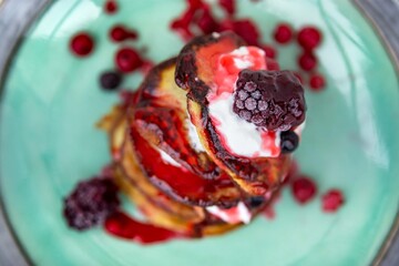 wholemeal pancakes with wild berries