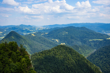 Fototapeta na wymiar view from the top of mountain, Pieniny, Poland