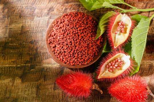 Annatto seeds, Onoto, Annatto, Bixa orellana, natural red pigment