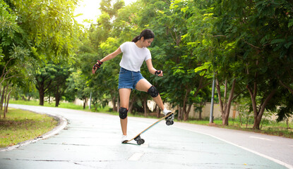 woman skateboarder skateboarding