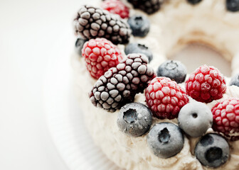 cake with berries