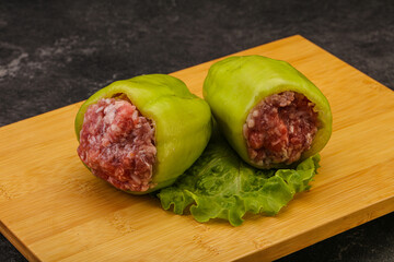 Raw stuffed bell pepper with meat