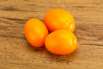 Heap of ripe Yellow tomato