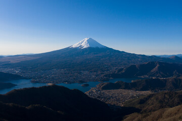 富士山　新道峠　河口湖　空撮　冬景色