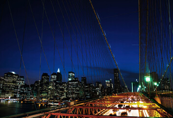 Obraz na płótnie Canvas A view of New York city at night time