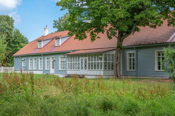 wooden manor estonia hiiumaa