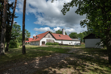 Fototapeta na wymiar manor in estonia, hiiumaa