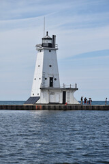 Fototapeta na wymiar The Ludington light house on Lake Michigan 