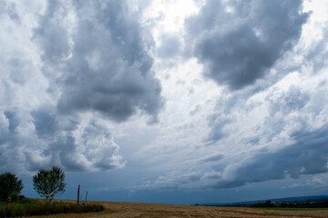 dunkle Gewitterwolken über Ballenmoos Bad Waldsee