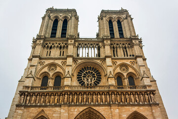 Fototapeta na wymiar Notre Dame 23022011_005