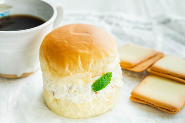 ティータイムのおやつ　マリトッツォ