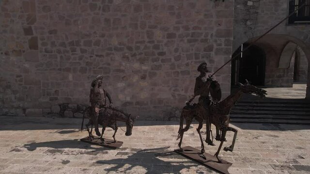 don quixote statues in convent