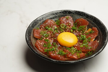 Raw tuna
