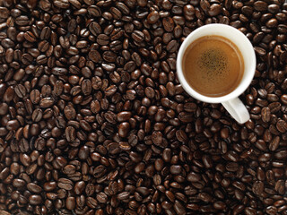 coffee beans with coffee cup