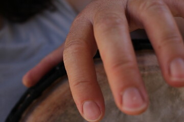 jouer des percussions