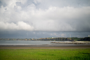 海岸につづく断崖絶壁
