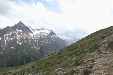 Obraz premium ascending wildspitze in otztal alps in austria from vent in summer