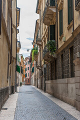 Verona street photography travel, Italia - 447684211