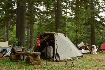 森のキャンプ場
