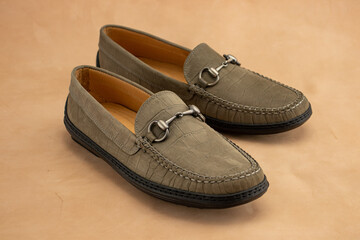 Gray bit loafers made from alligator texture leather for preppy formal mens shoes.