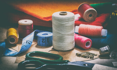 sewing thread - 447716825