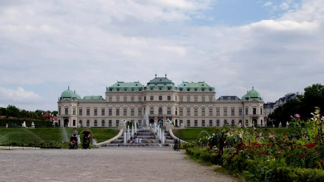 time lapse of Belvedere palace in Vienna