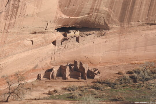 Anasazi ruins, ancient cliff dwellings, located in the sandstone walls of Canyon De Chelly, Chinle, Apache County, northeastern Arizona.