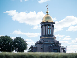 In memory of the demolished Trinity-Petrovsky Cathedral, a chapel of the Life-Giving Trinity was built.