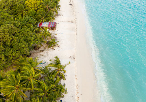 Aerial view of a natural beach, Vashafaru, Maldives, Laccadive Sea.
