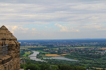 Fototapeta na wymiar Panorama vom Kaiser Wilhelm Denkmal, Weserbergland bei Minden